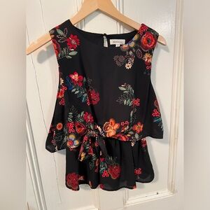 Peplum floral black blouse